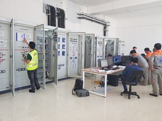 Kỹ sư ETRC phối hợp với đội ngũ quản lý vận hành SC1 kiểm soát trước đóng điện